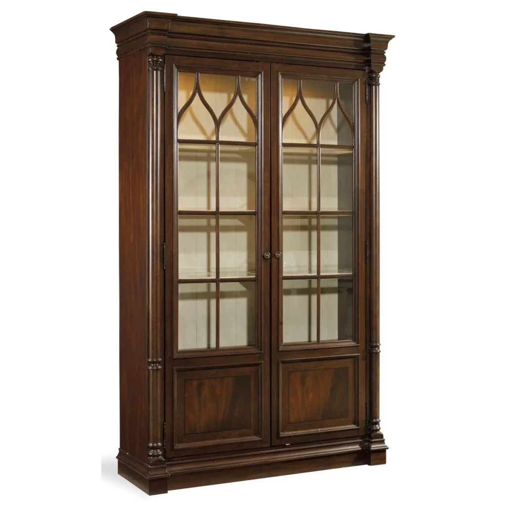 Mahogany classic chippendale cabinet 